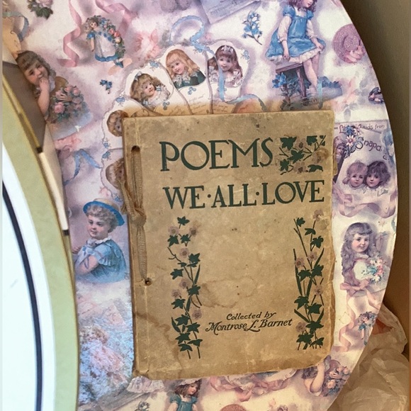 NACHTMANN DOLPHIN 🐬 MARINE FROSTED/CLEAR VASE  EV - Picture 13 of 15